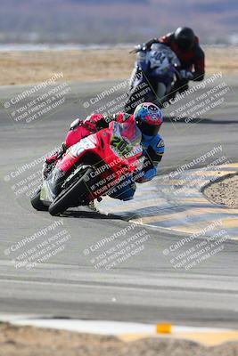 media/Feb-07-2025-CVMA Friday Practice (Fri) [[7034960ba2]]/2-Racer 2/Session 3 (Turn 8)/